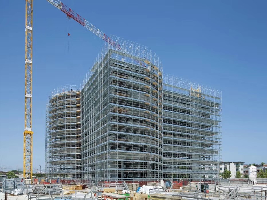 盤扣式腳手架租賃價(jià)格比扣件式鋼管腳手架貴！